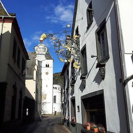 Hotel Weinhaus Am Stiftstor トライス・カーデン エクステリア 写真