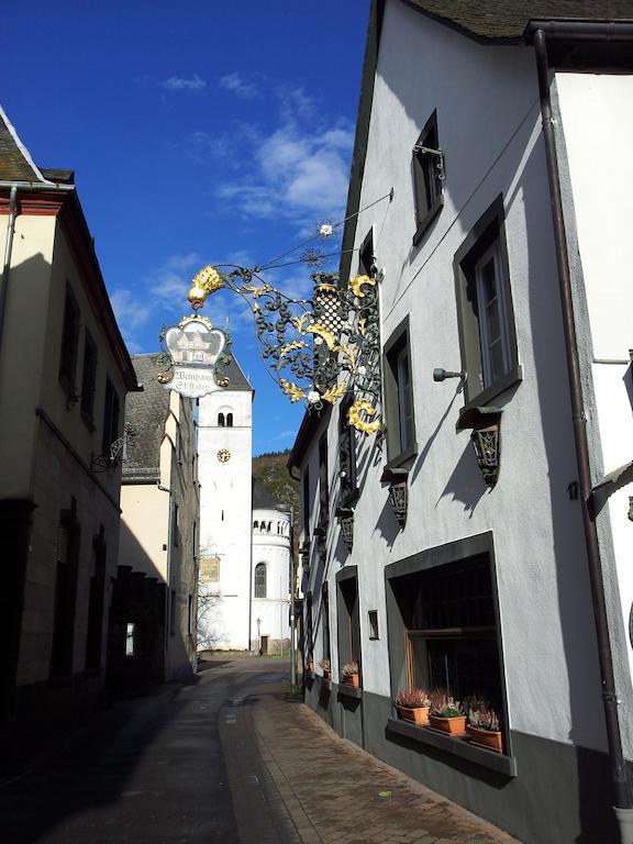 Hotel Weinhaus Am Stiftstor トライス・カーデン エクステリア 写真